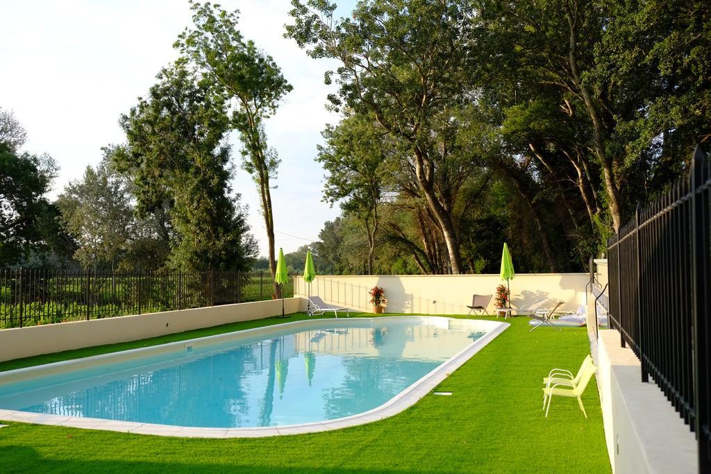 Espace De L'Hers Châteauneuf-du-Pape Exteriér fotografie
