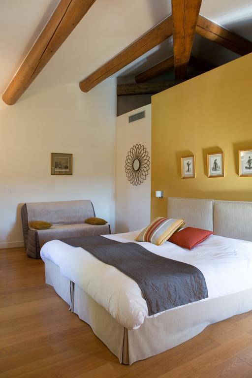 Espace De L'Hers Châteauneuf-du-Pape Exteriér fotografie